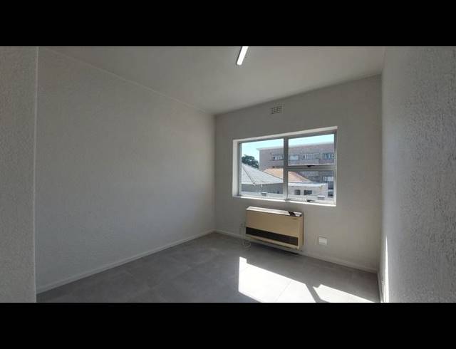 BUSINESS FOR SALE IN BELLVILLE CENTRAL